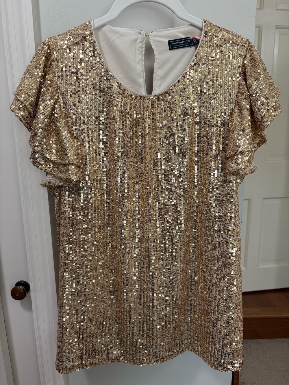 Vineyard Vines  Gold Sequin top with Flutter Sleeves